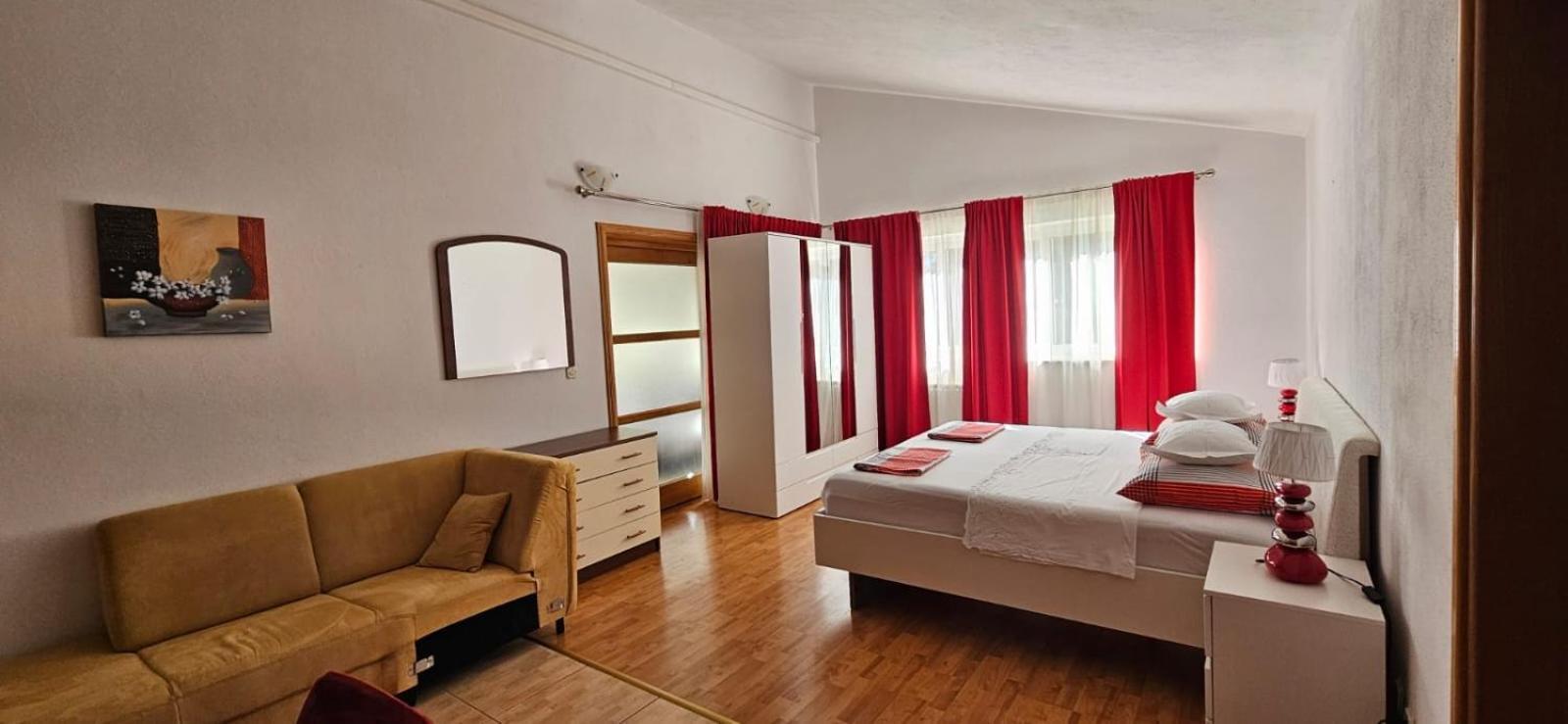 As Brela Hotel Eksteriør billede