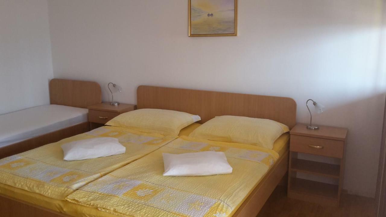 As Brela Hotel Eksteriør billede
